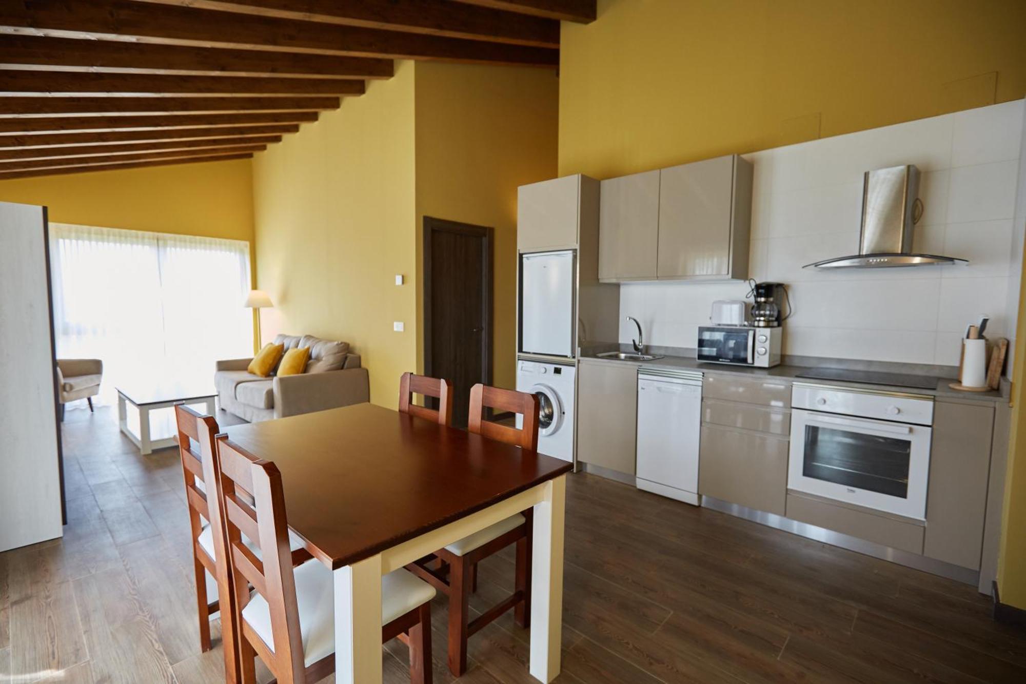 Apartamentos Rurales Casa La Piedra Кольия Экстерьер фото